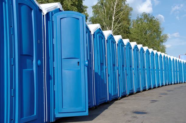 Best Porta potty delivery and setup  in Platte City, MO